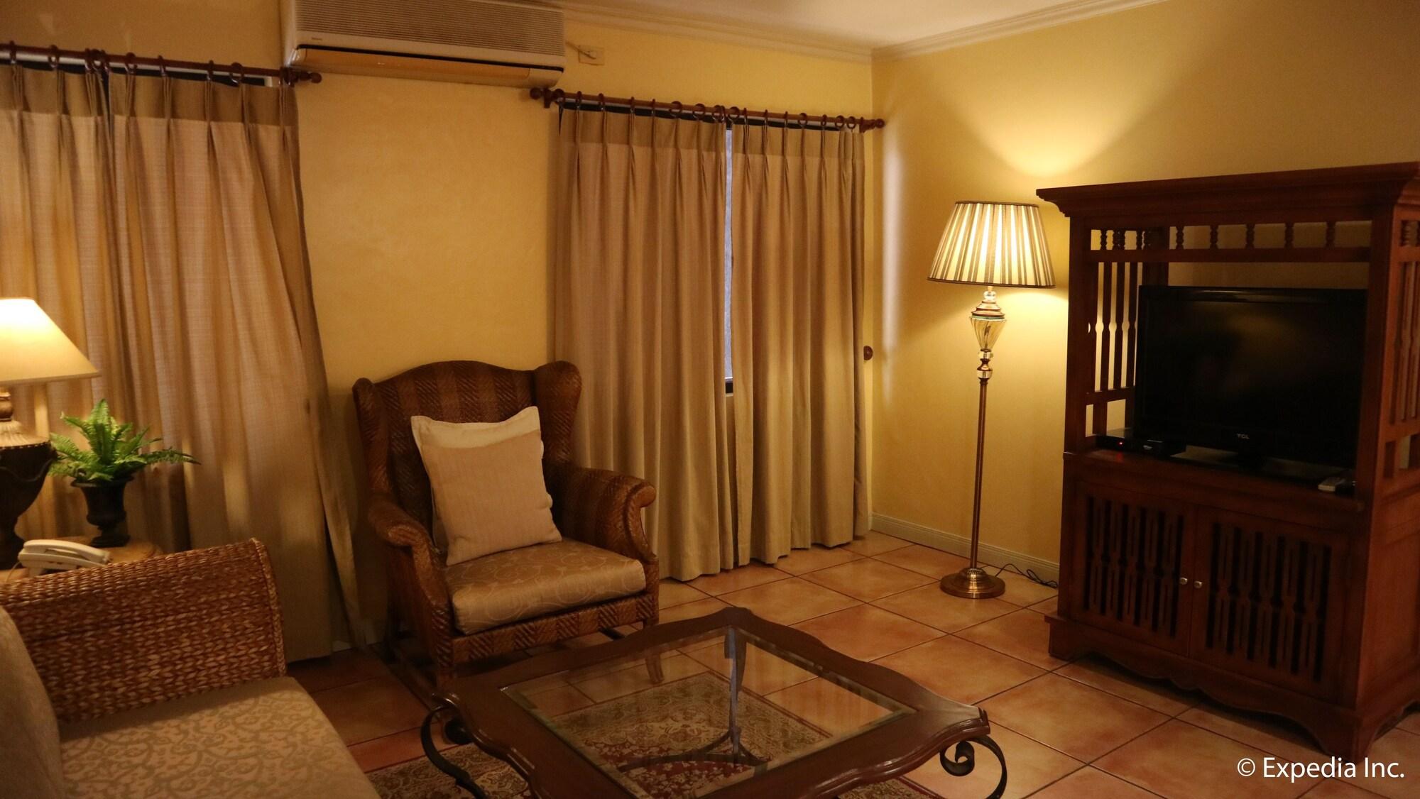 Sophia Suites Residence Hotel Cebu Eksteriør billede