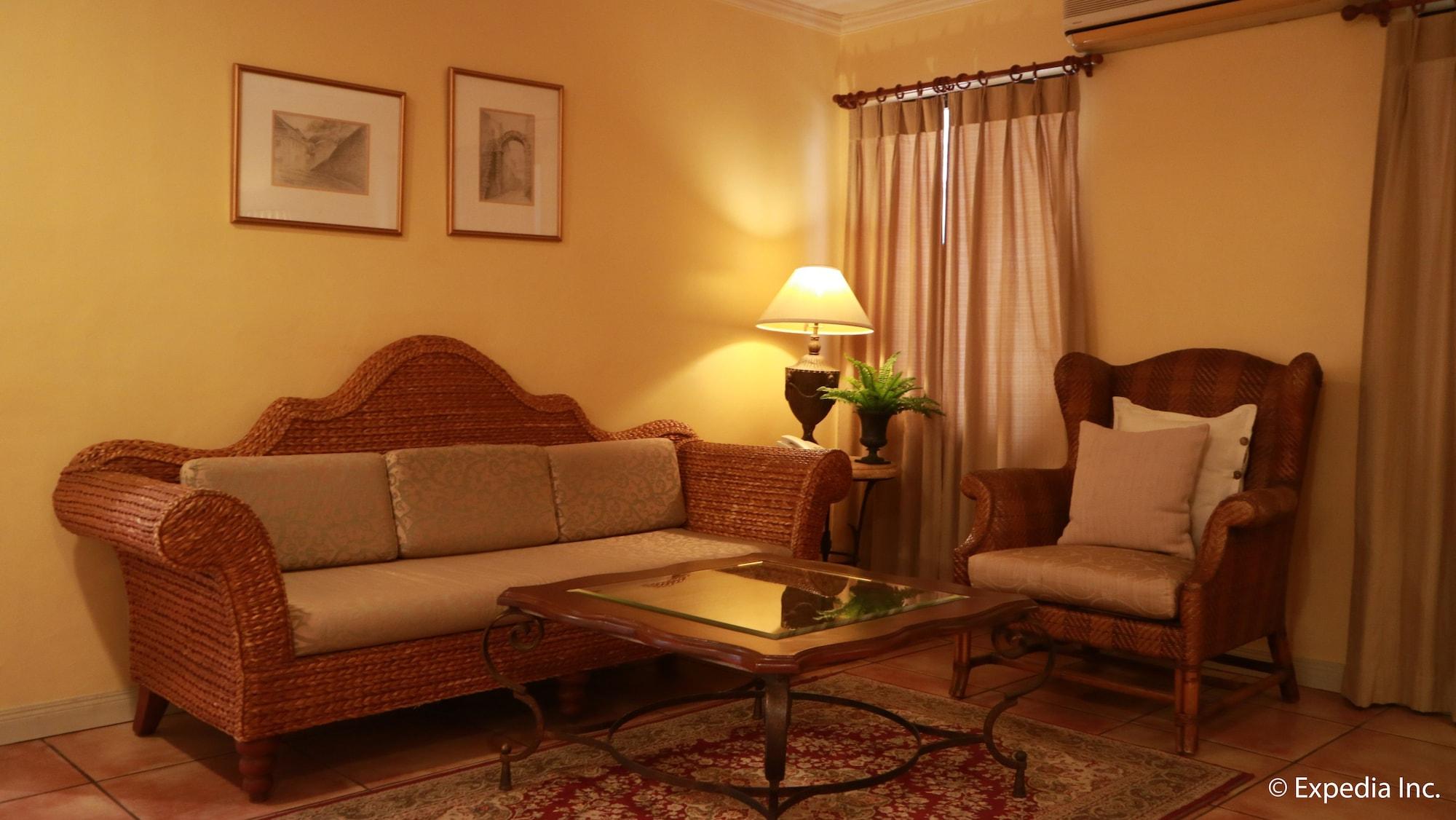 Sophia Suites Residence Hotel Cebu Eksteriør billede