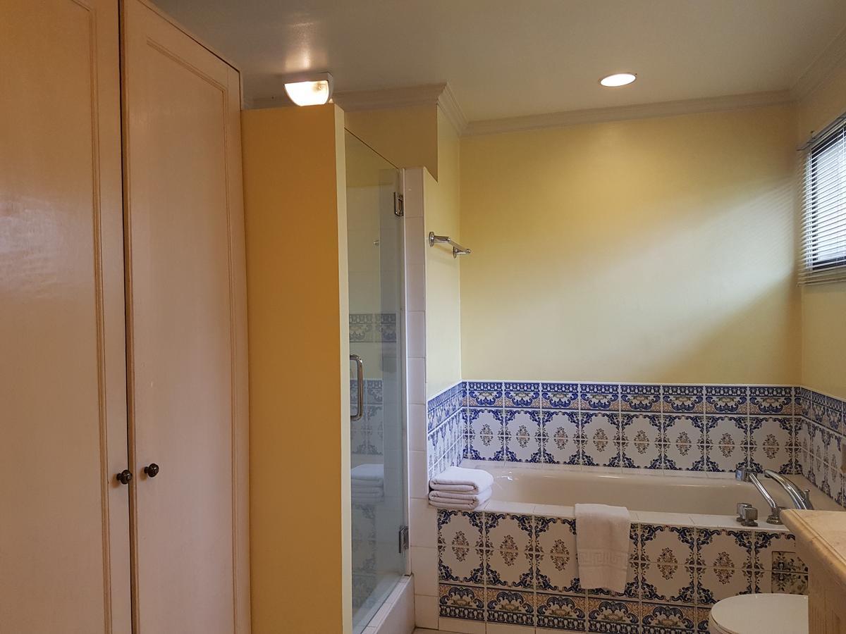 Sophia Suites Residence Hotel Cebu Eksteriør billede
